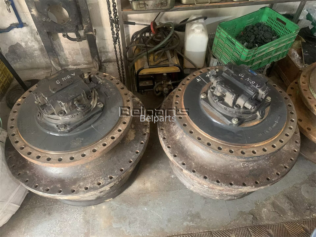 21N-60-34100 21N-27-00130 トラベルモーター コマツーPC1250-7PC1250-8のためのモーター最終駆動組