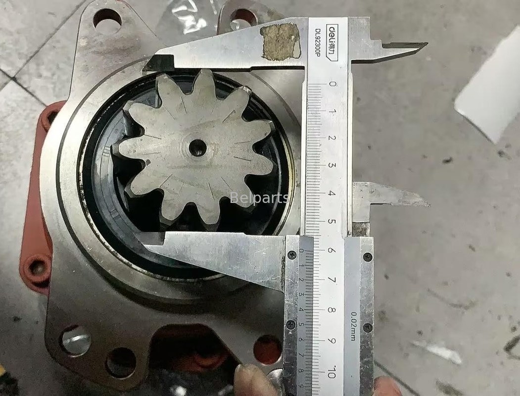 PCR-1B-05A-P-9297B ナチスイングモーター XCMG XE15 JCB 19C-1 CASE CX17 KOBELCO SK17SR 掘削機部品 油圧ロータリーモーターデバイス