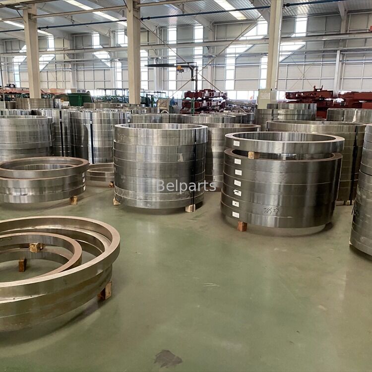 PC270-7 コマツ油圧ショベルスペアパーツ用旋回ベアリング 206-26-00400 スルーリング スイングサークル OEM