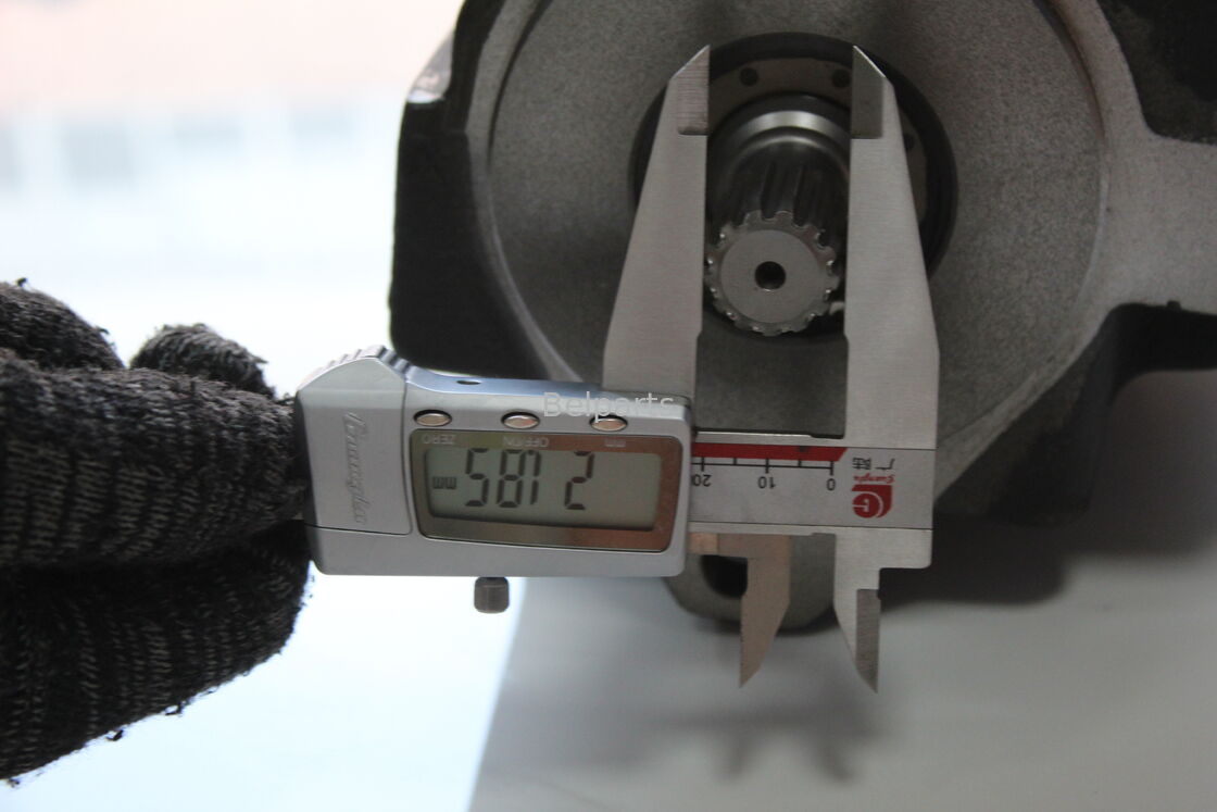 ZX27U-2-3 ZX30U-2-3 ZX35U-2-3 日立ミニショベル用油圧ポンプ部品 PVD-1B-32P-11G5 ピストンメインポンプ 4642385 4642386 4466791 4605638 4699382