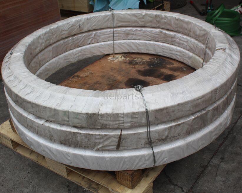 R260-7 R260LC-7 ヒューンダイ・エグババター用スウィングベアリング パーツ 81EN-00051 スウィング・サークル・スウィング・リング