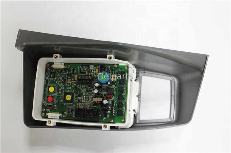 掘削機DX140のモニターのパネルの集りはSL225掘削機のモニター529-00076Eを表示する