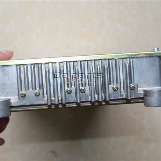 掘削機のための機械類エンジンSK210-6 SK210-6E SK200-6EエンジンのコントローラーYN22E00153F1コンピュータ板