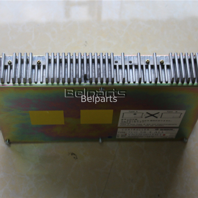 掘削機のための機械類エンジンSK210-6 SK210-6E SK200-6EエンジンのコントローラーYN22E00153F1コンピュータ板
