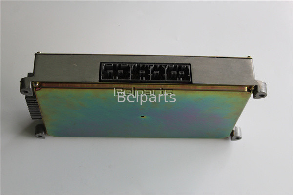 クローラー掘削機のコントローラー コンピュータ板SK200-2 SK100-2 SK200-5 SK200-5.5